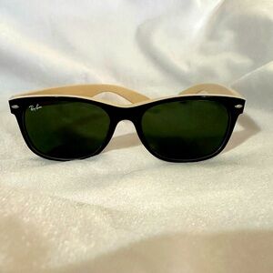 Ladies RAYBAN Sunglasses